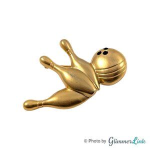 Vintage Avon Bowling My Favorite Hobby Gold Tone Brooch Pin